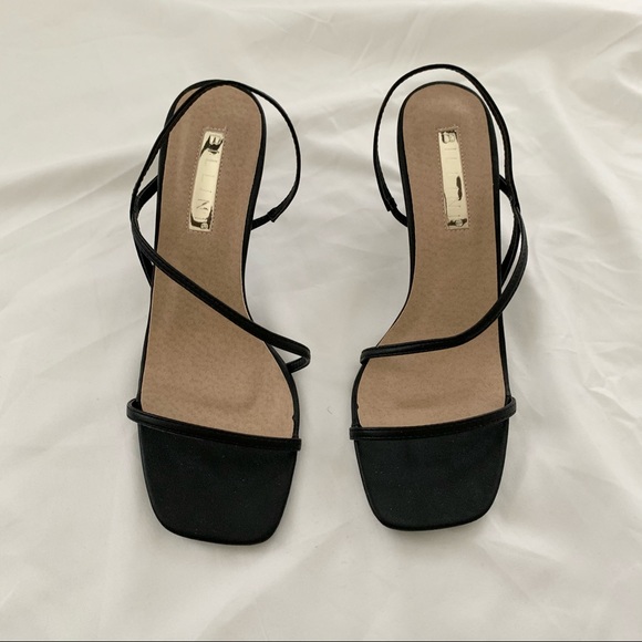 BNWT Princess Polly Heels - Picture 3 of 4